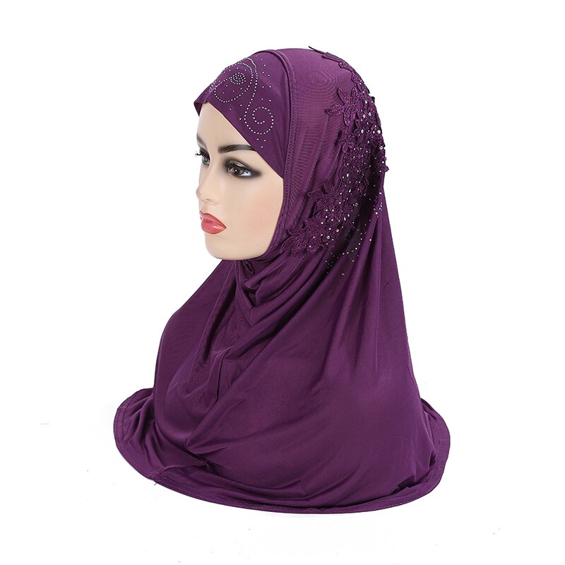 Lace And Stones Islamic Scarf